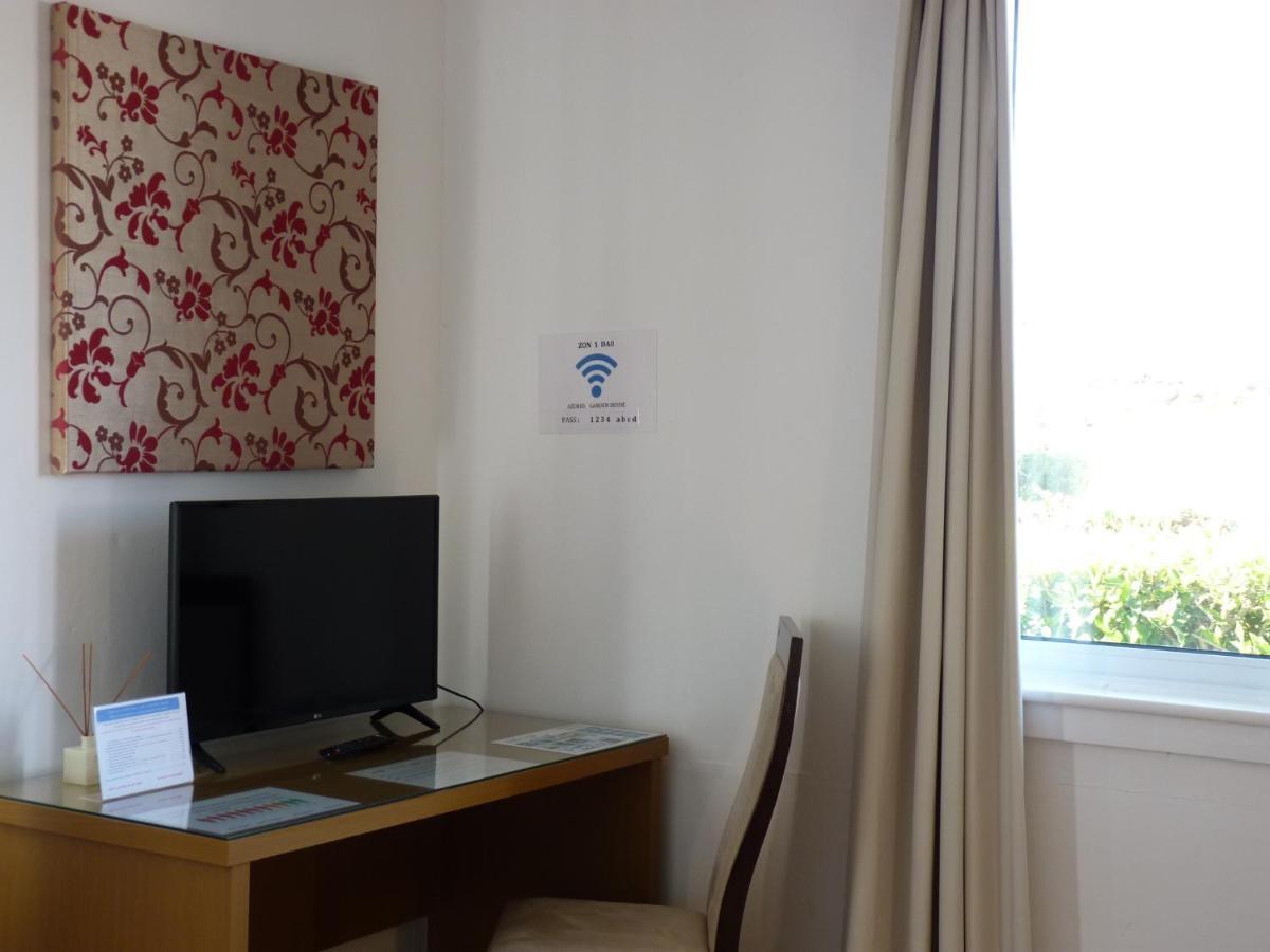 Azores Garden House - Private Suites & Apartments - Automatic Self Check-In Ponta Delgada  Exterior photo